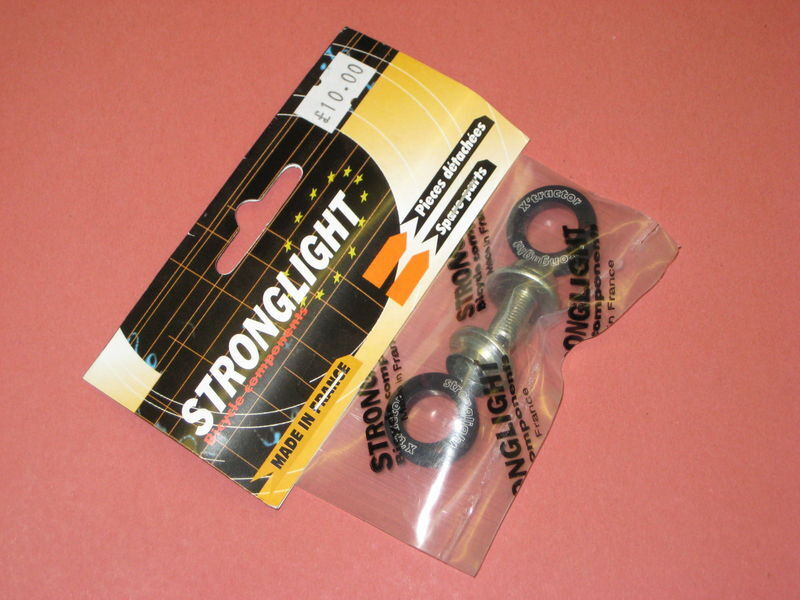 STRONGLIGHT Self Extracting Crank Bolts (pair) click to zoom image