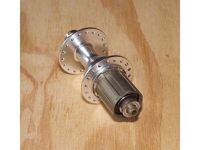 NOVATEC F162SB / F172SB Rear Hub