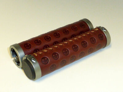 SPA CYCLES Spa Cycles Leather Lock on Grips  Brown Happy  click to zoom image