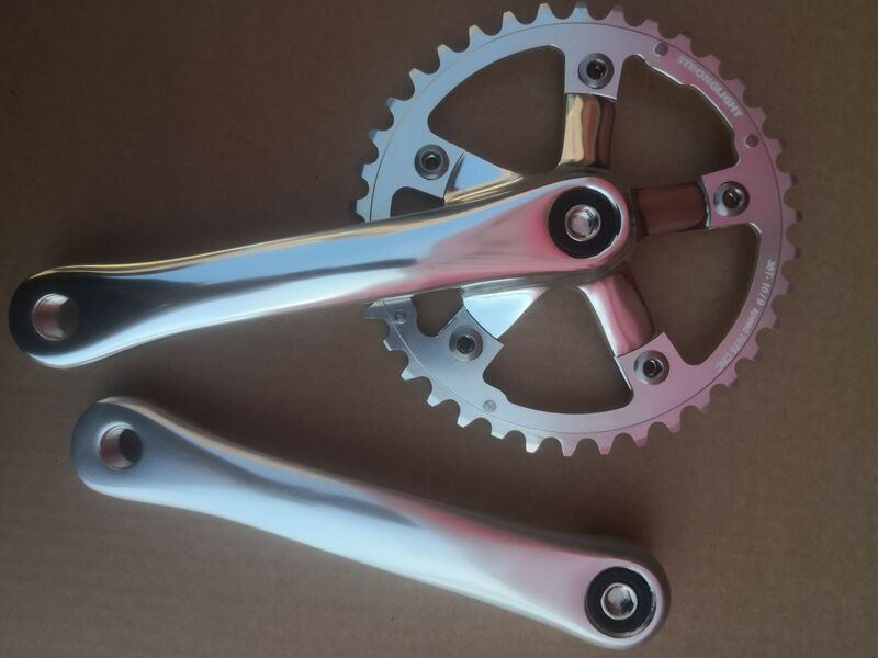 SPA CYCLES TD2 Stronglight Zicral Single Chainset click to zoom image