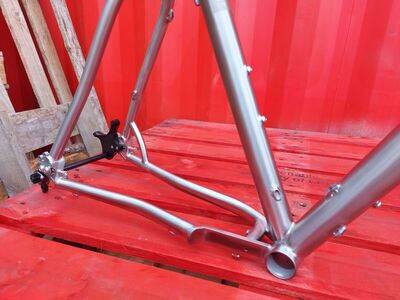 SPA CYCLES Titanium Rove Frameset XL (22") (for 29"/622 wheels)  click to zoom image