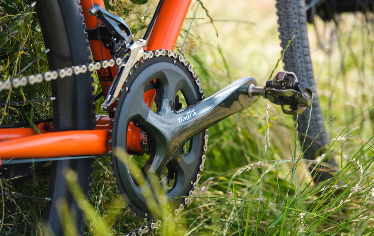 genesis croix de fer 20 2020