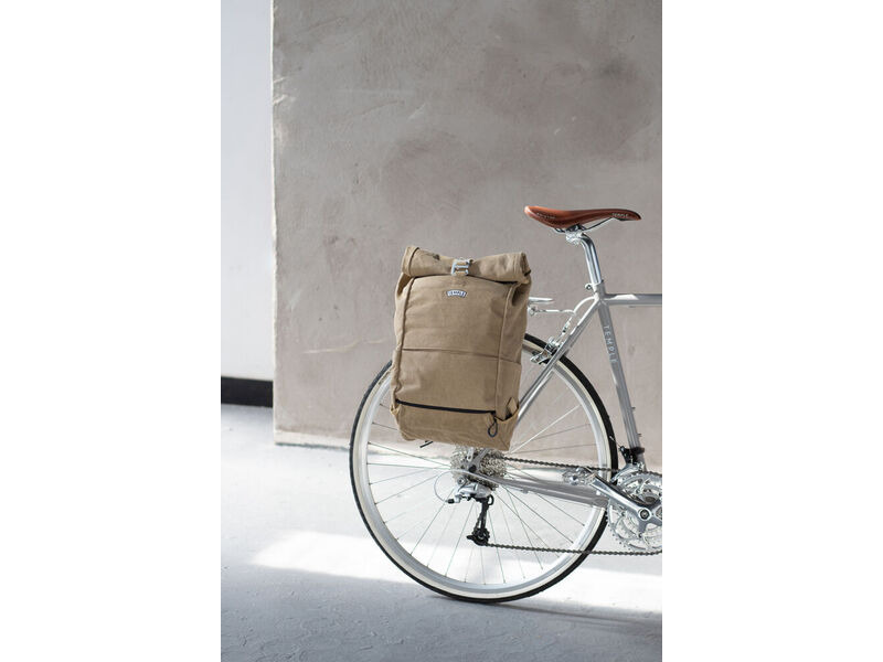 TEMPLE CYCLES Pannier Backpack click to zoom image