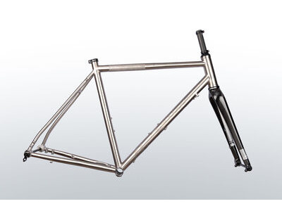 SABBATH September AR-2 Disc Frameset 12mm TA/Flat-Mount